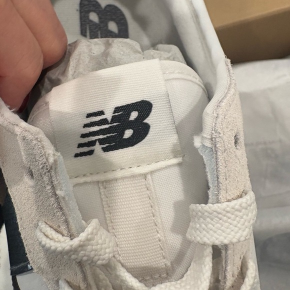 NEW BALANCE 327 IN SEA SALT W/ CASTLEROCK - Picture 9 of 13